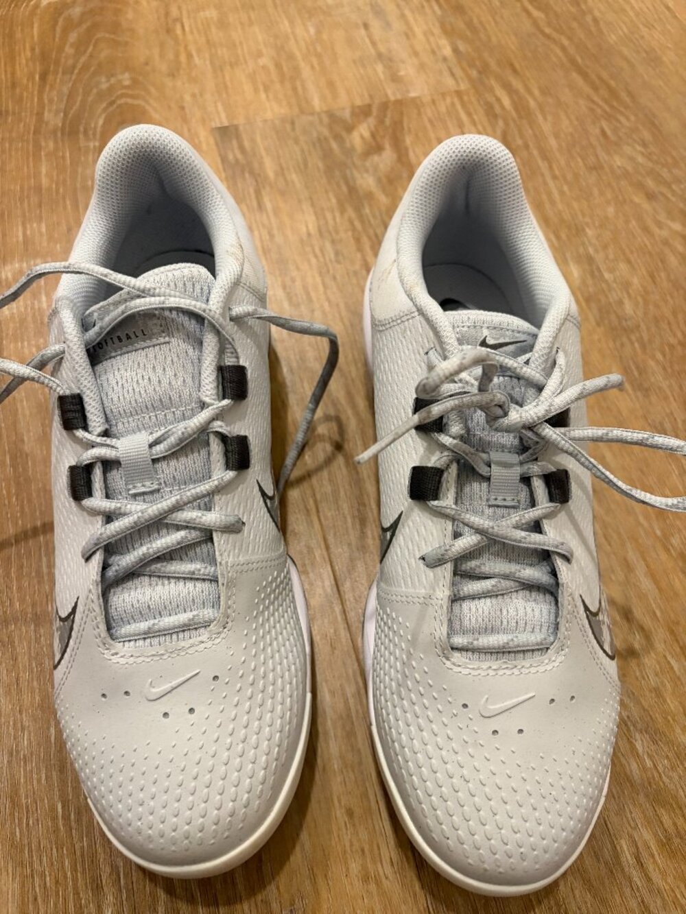 Nike Hyperdiamond 4 Pro MCS Women's Softball Cleats Size 10